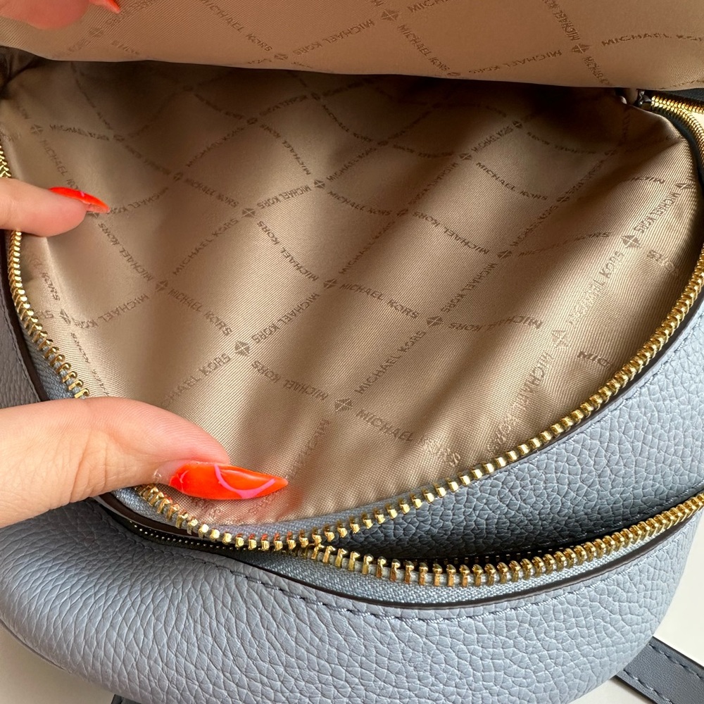 Michael Kors Adina Medium Leather Backpack Pale Blue - Picture 7 of 8